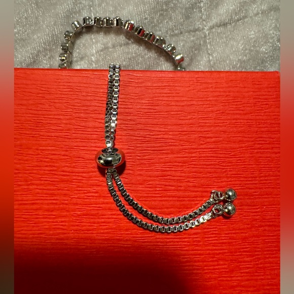 Adjustable Silver Rhinestone Bracelet - Picture 5 of 6